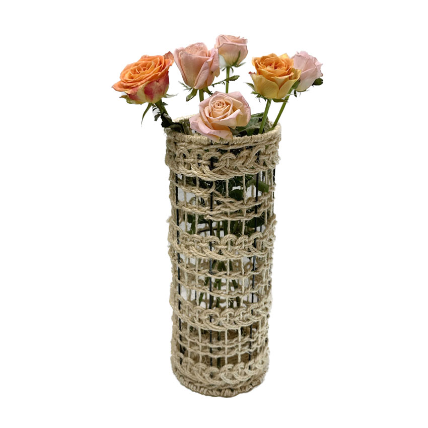 Vase tissé